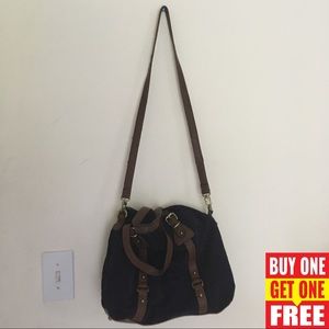 merona mail cross body bag